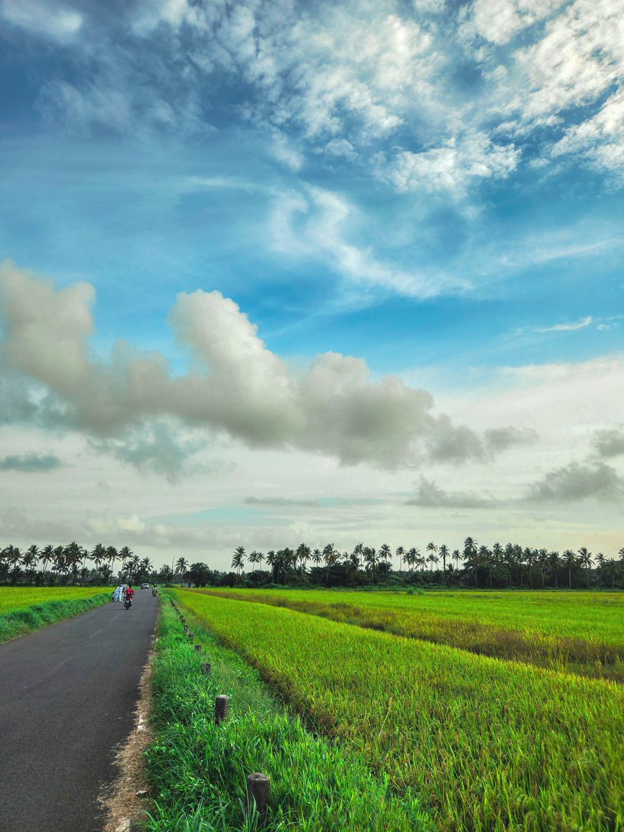 CatchMeAbhiOrb's tweet image. Been absolutely soaked in Goa for last 3-4 days.

Away from all the Internet &amp;amp; online world.
And it's been such a much needed unwinding.

Watch this space for more 😊

#travel #vacay #VacationMode #Goa #Vibes