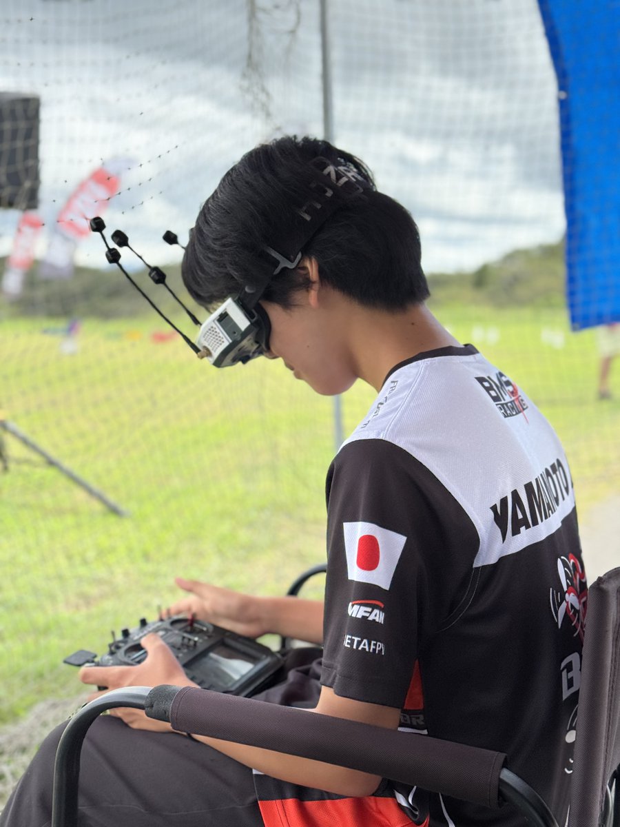 JDL Round6 Proクラスで優勝しました！！ JDLに出場し始めて５年、ようやく頂点に立てました！ 
今までProクラスで決勝に進むことはありましたが、なかなか優勝できず悔しい思いをしていました。
大舞台であるアメリカのレースの前にこのような結果を残すことができてすごく嬉しいです！