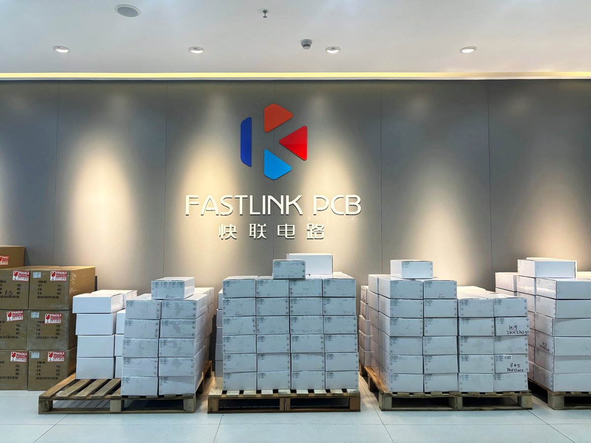 Jack_FastLink's tweet image. Your custom PCB solution is packed and ready to ship!
We use military-grade shockproof packaging and custom crates to ensure every PCB arrives intact during transit, delivered quickly and accurately to your doorstep.
#FastlinkPCB #pcb #pcba #package #factory #manufacture