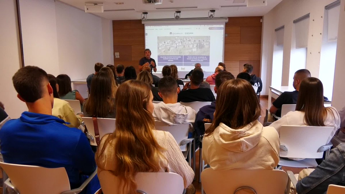 Udalak etxebizitza beharren azterketaren emaitzak aurkeztu dizkie herritarrei.

👉 labur.eus/fbwpcg7s

#gitb #goierritelebista #idiazabal