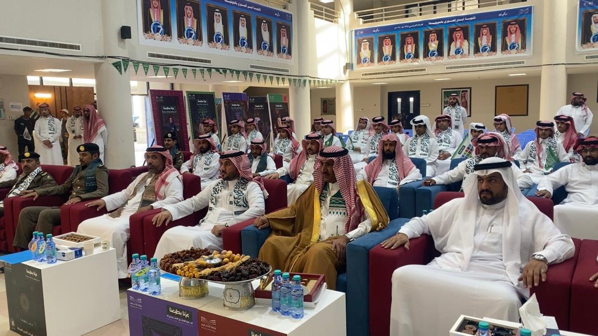 إحتفال مدرسة ثانوية إبن الجوزي في اليوم الوطني السعودي 95
newestoday.com/news.php?actio…
#عزنا_بطبعنا 
#اليوم_الوطني_السعودي
#عرعر_اليوم #الحدود_الشمالية #عرعر #رفحاء #طريف #العويقيلة