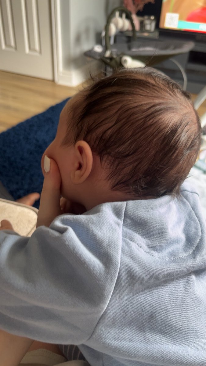 92day24's tweet photo. My boy is 5 weeks old today 🥹🩵🌍 https://t.co/yuj6aBd1DQ