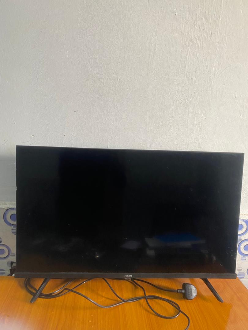 yardsaleplug's tweet image. A 32 inch Hikers smart TV Available
Condition : Neatly used
At N140,000
Location: Jos
Contact: 08072472687
#yardsale #Declutter #JosNigeria