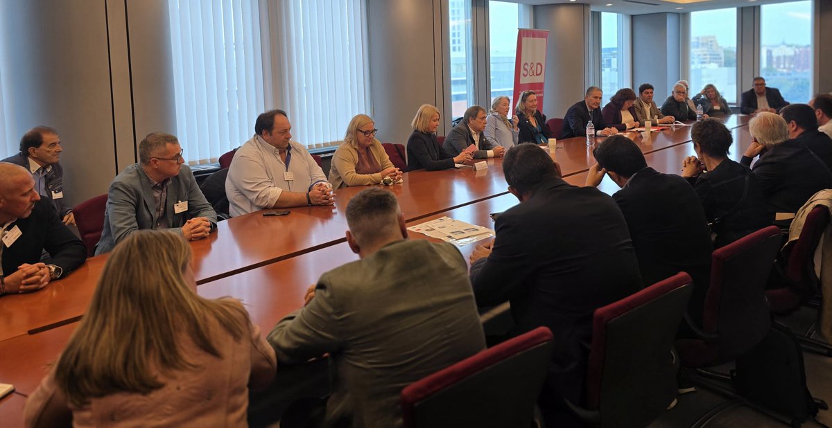 🇪🇺 Bruselas | UGT FICA defiende en el Parlamento Europeo una transición industrial, ecológica 🌍 y digital 💻 justa, con el empleo de calidad en el centro 👷‍♀️👨‍🔧.

ugt-fica.org/component/cont…