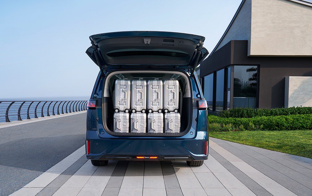 linconbravos's tweet image. Family adventures begin with every ride.