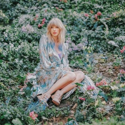 craziertvportal's tweet photo. IT’S BEEN A LONG TIME
COMING BUT… IT’S LOVER DAY 🩷
HOJE É DIA DO ODIADO POR TODOS E AMADO POR TODOS ÀS ESCONDIDAS, A ERA DO “AI GABI… SÓ QUEM VIVEU SABE”, RECLAMAM MAS É O MAIS OUVIDO NAS PLATAFORMAS! DEPOIS DA TEMPESTADE VEIO ME-EH-EH!
Vão ouvir Lover! #StreamLover #Lover https://t.co/HjK3GvE00J