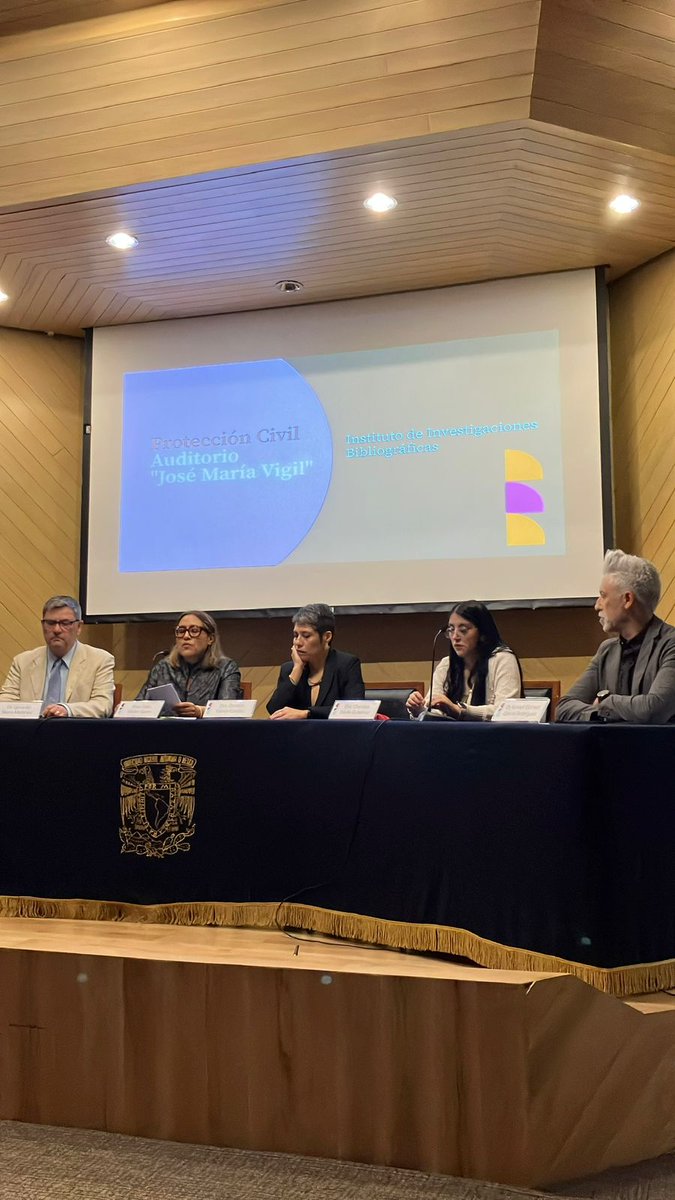 Te compartimos algunas #Postales de lo que
fue el XII Coloquio de LIngüística Computacional

¡Gracias a quienes expusieron y asistieron al evento!

Gracias a todas las personas que hicieron esto posible

#GIL #unam #lingüísticacomputacional