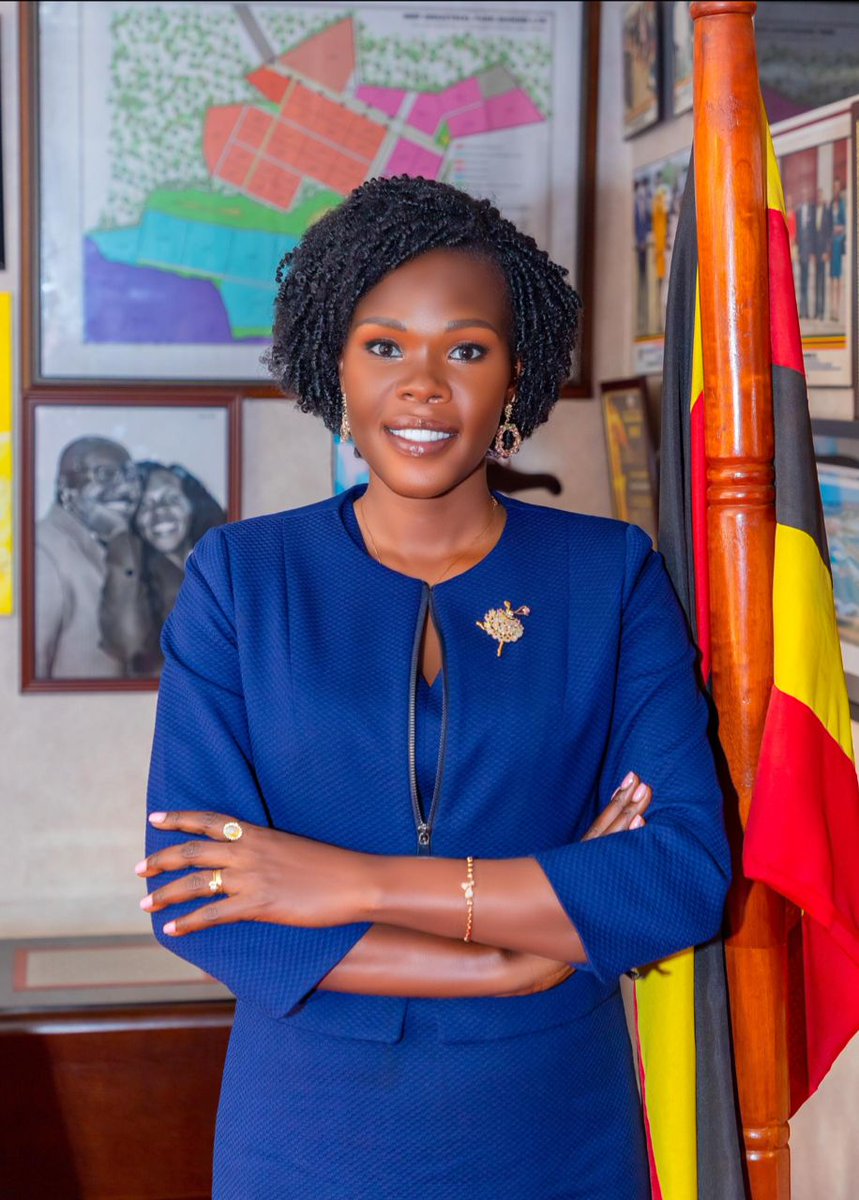 Anite__Evelyn's tweet image. What i do know is i love myself enough to love those who love me just as I love myself! So the rule of my life game is simple love those who love me and hate those who hate me. The choice is yours people.