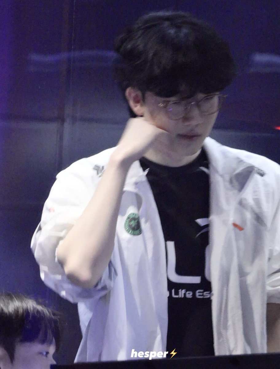 귀여워~ ₍₍⚞(˶˃ ꒳ ˂˶)⚟⁾⁾

#파이버 #VIPER #한화생명 #LCK