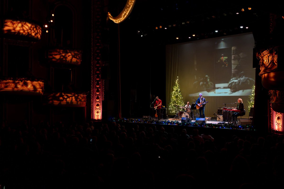 <a href="/the_jayhawks/">JayhawksOfficial</a> <a href="/TheFitzTheater/">The Fitzgerald Theater</a> Last year was such a beautiful night of music. (Photos for <a href="/FirstAvenue/">First Avenue</a> ).
