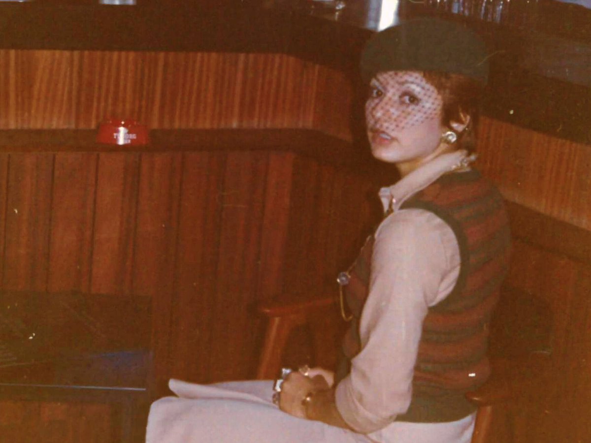 گوگوش، پائیز ۱۳۵۲