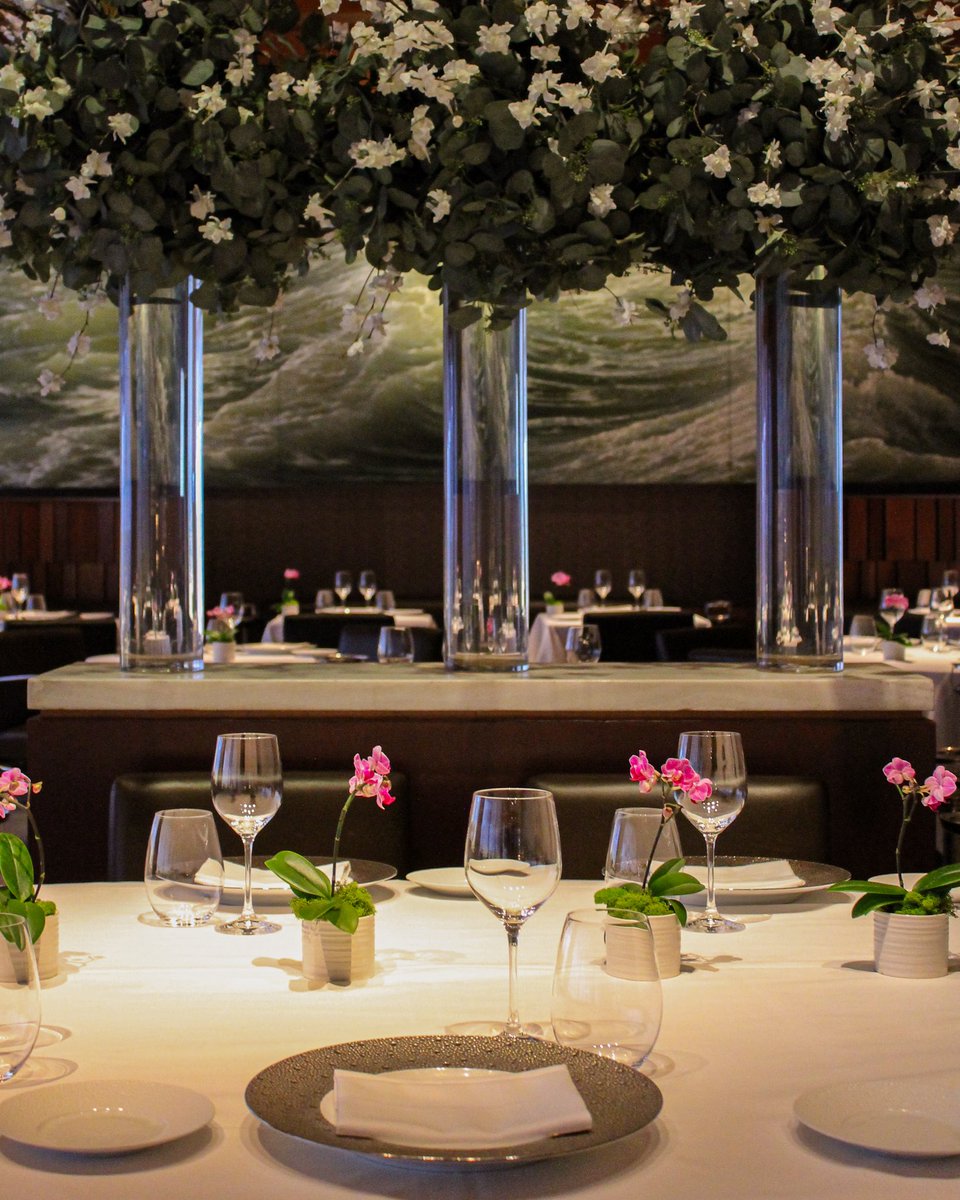 The dining room—before service and in bloom