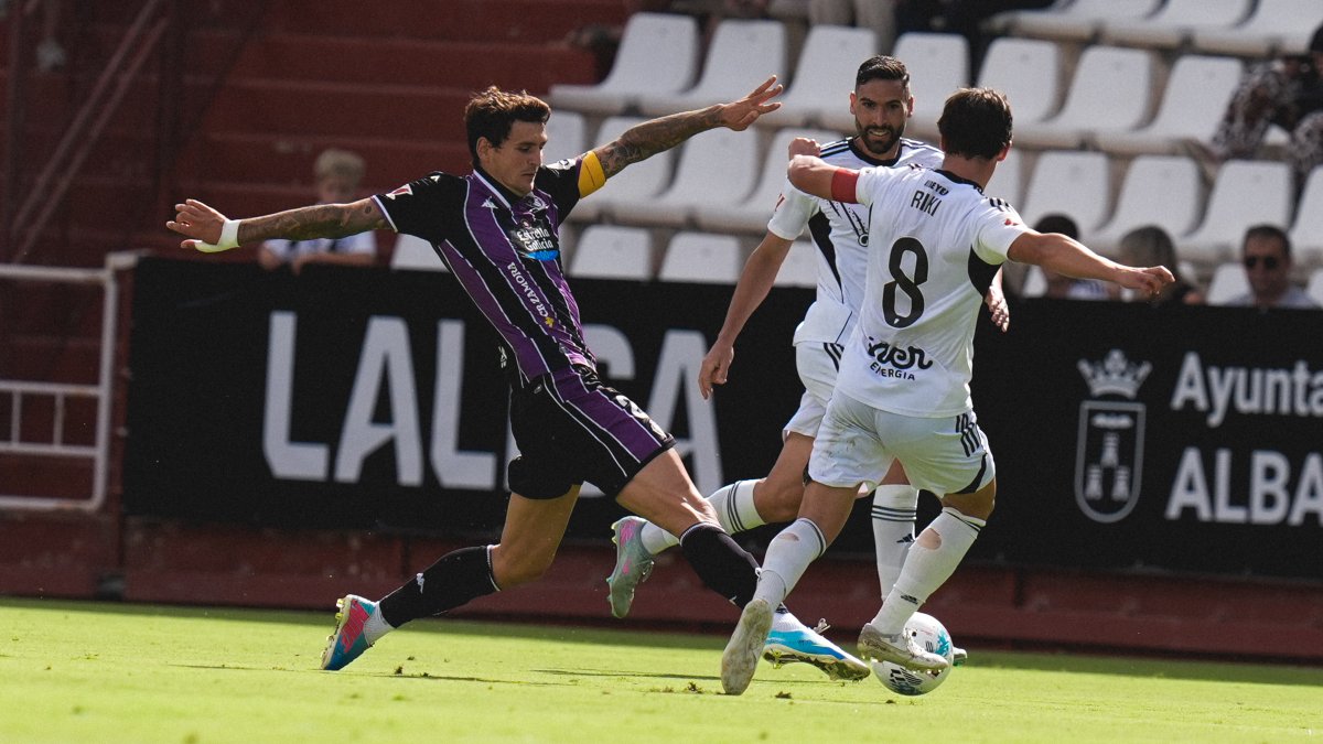 🧑🏻‍⚖️El Comité de Disciplina deja sin efecto la amonestación recibida por Jurić contra el Albacete BP
realvalladolid.es/noticias/sin-e…