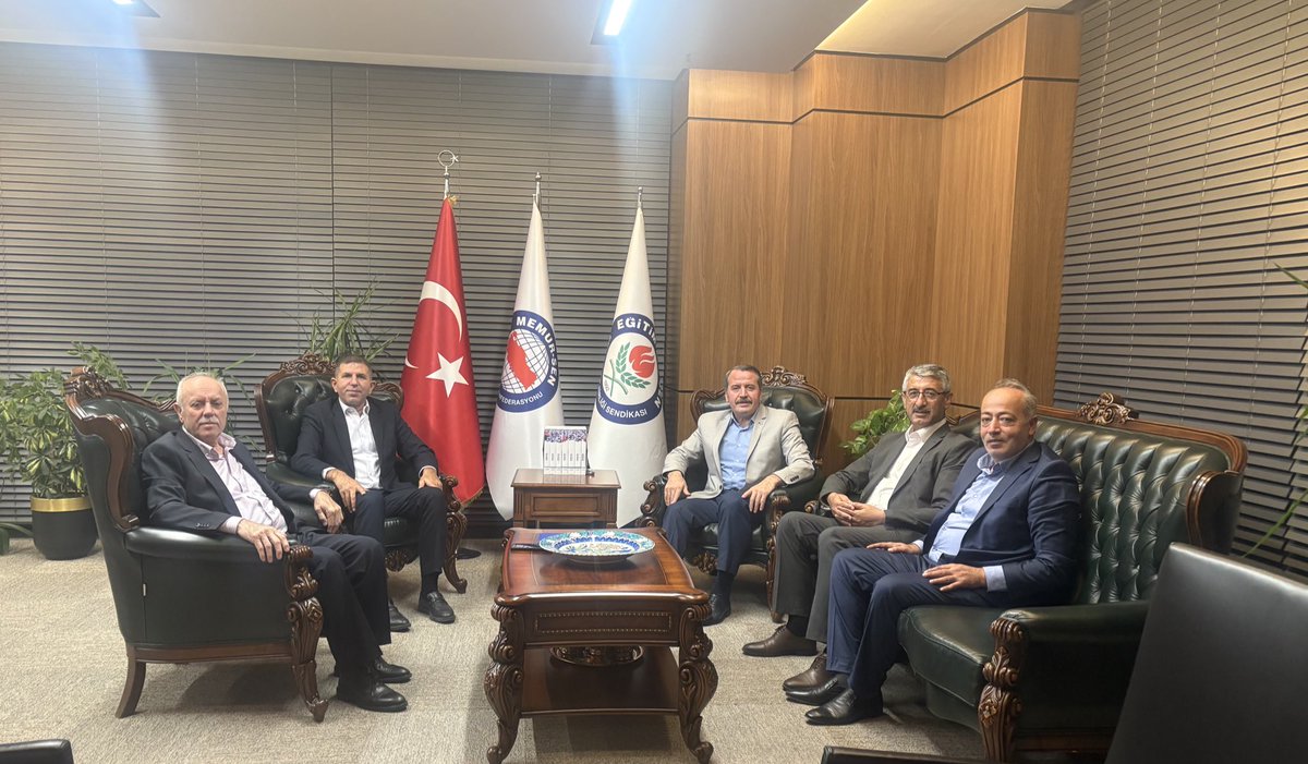 Eğitim-Bir-Sen Genel Denetleme Kurulumuz olağan denetimini gerçekleştirdi.

Genel Denetleme Kurulu Üyelerimize emekleri,gayretleri,taltif ve teklifleri için ayrı ayrı teşekkür ediyorum.