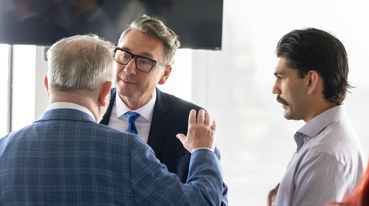 Our team enjoyed hosting a mayoral candidate mixer at our office last week! 

It was a wonderful opportunity for the participating campaigns and stakeholders from across the city to connect and learn more about one another's priorities. #YEGVote