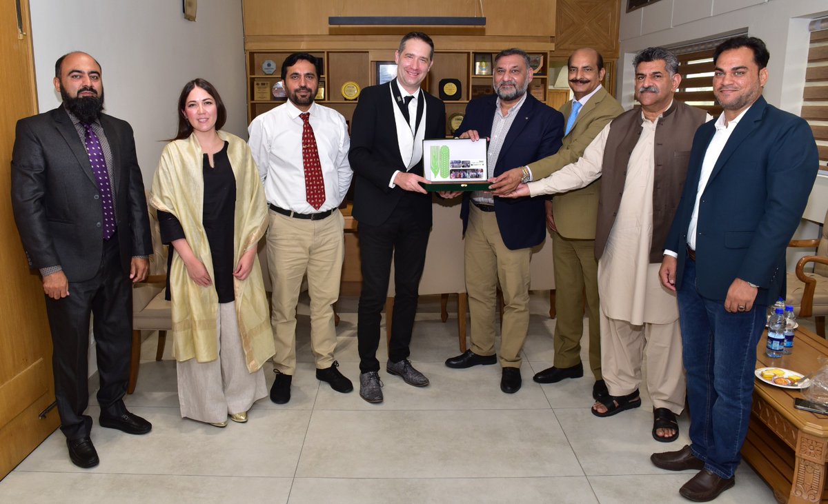 bramaccimmyt's tweet image. Thanks to the collaboration of institutions in #Pakistan, such as @ParcPk &amp;amp; #NARC, @CIMMYT has co-led strategic efforts over the past six decades that support achieving food &amp;amp; nutritional security in the country. 

Let's keep solving tomorrow's problems today. 

#ImpactMatters