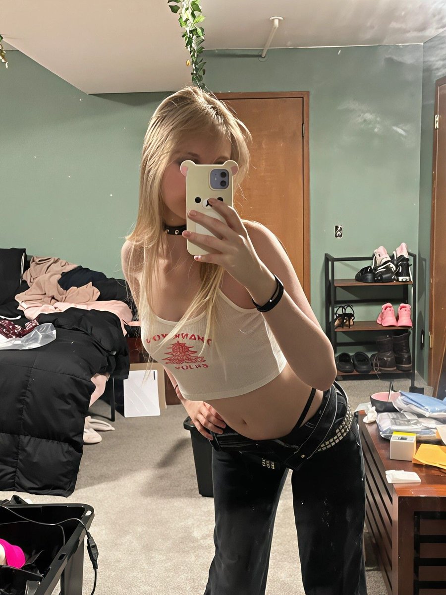 DaddyS36249's tweet photo. #hot #modeling #beautiful #instagram #contentcreator #lingerie #fashion #tiktok #model #style #ootd #fashionista #trendingnow #influencer #bodypositivity #photography #followme #creatorcommunity #glamour https://t.co/YjxD8SmNo5
