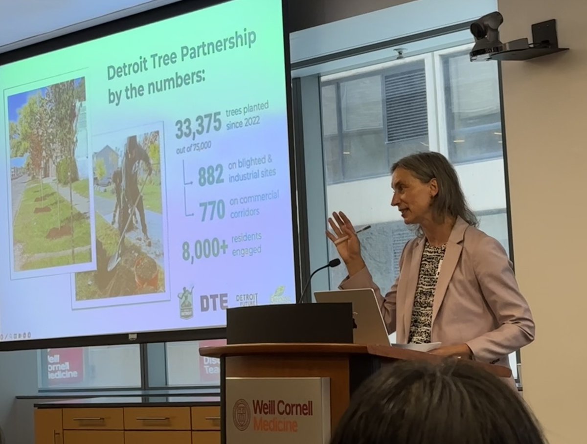 DataSmartCities's tweet image. Great session yesterday #NYCClimateWeek!
👏 @AtkinsonCenter & @EDFHealth for hosting such an informative event, & to all the panelists & featured speakers!
Couldn't make the event? Listen to panelist Trisha Stein, @CityofDetroit on the #DataSmartCityPod datasmart.hks.harvard.edu/navigating-urb…