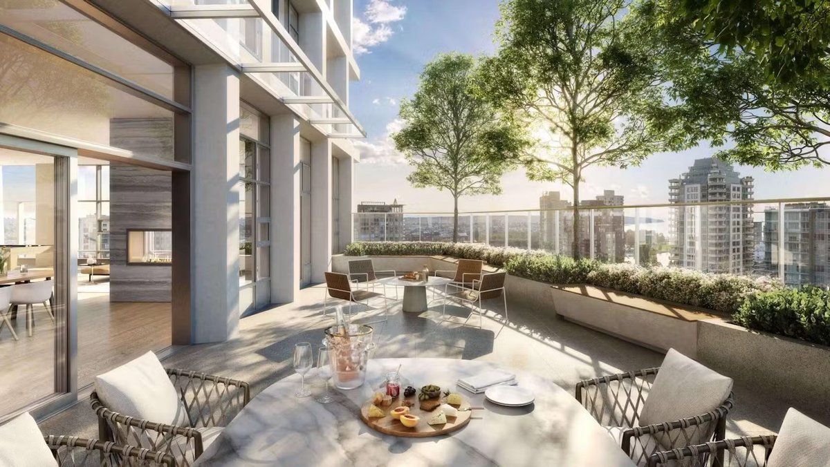 💥 Experience elevated luxury &amp; craftsmanship at the Jim Pattison Development, 2 Burrard Place, where Euroluxe interiors draw inspiration from the world’s most cosmopolitan cities. 

📍 3403 - 1277 Hornby Street, Vancouver West
🔑 List Price: $1,438,000
pezzente.com