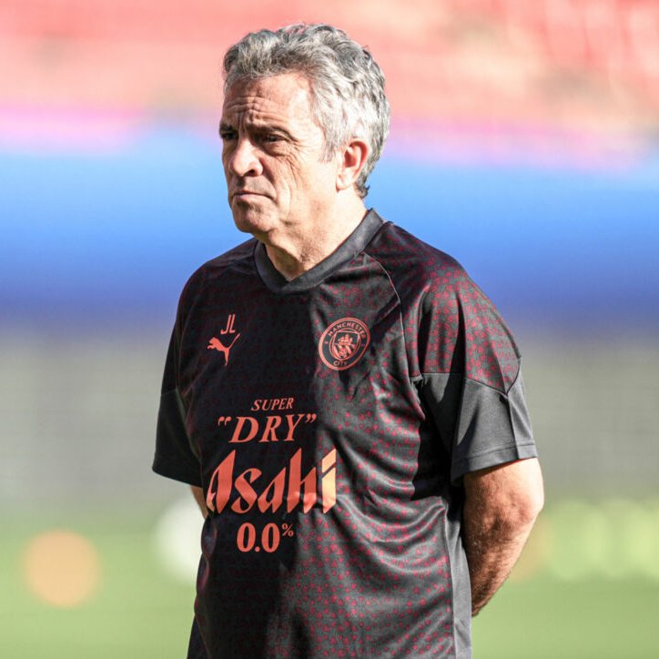 La importancia de los controles con la pierna alejada, según Juanma Lillo: