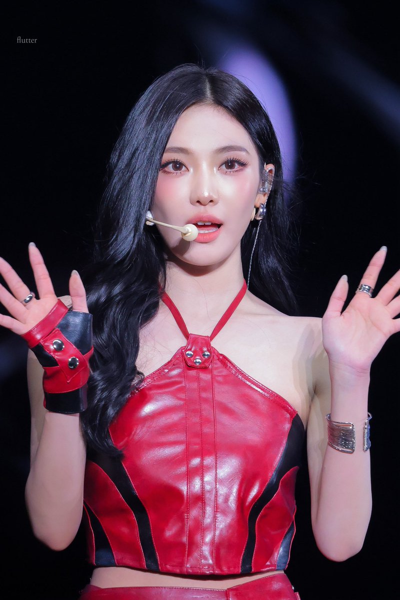 250829 / 250830

#aespa #æspa #에스파 
#NINGNING #닝닝 #宁宁 #宁艺卓