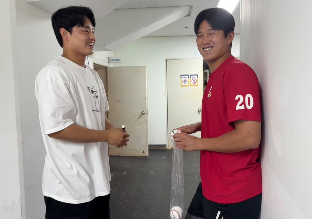 the__catch_twt tweet picture