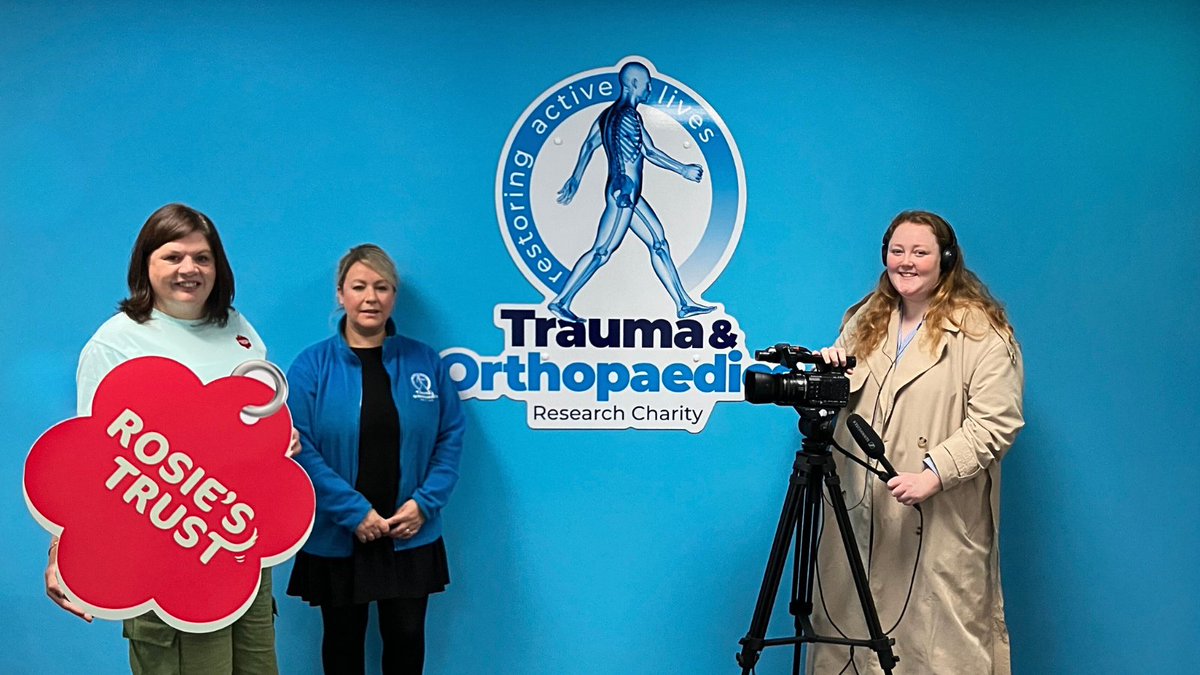 Rosie's Trust (@rosiestrust) on Twitter photo Tune in to Rosie's Trust & TORC 📺
We're on <a href="/ThatsTVBelfast/">That’s TV Belfast</a> tonight at 5 45pm chatting about our new partnership with <a href="/torcni/">Trauma & Orthopaedics Research Charity</a> 🙌
Watch on Freeview Channel 7 🎤
More info on our partnership ⬇️
rosiestrust.org/news/rosies-tr… Tune in to Rosie's Trust & TORC 📺
We're on <a href="/ThatsTVBelfast/">That’s TV Belfast</a> tonight at 5 45pm chatting about our new partnership with <a href="/torcni/">Trauma & Orthopaedics Research Charity</a> 🙌
Watch on Freeview Channel 7 🎤
More info on our partnership ⬇️
rosiestrust.org/news/rosies-tr…
