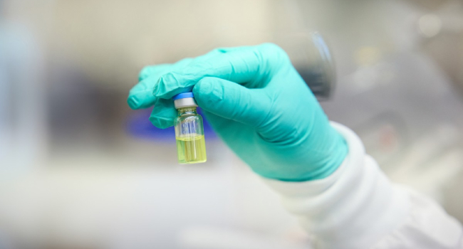 HIV-Prevention Drug To Be Available For $40 Annually From 2027

Generic versions of a groundbreaking injectable HIV-prevention drug should be available for $40 a year in more than 100 countries from 2027, Unitaid and the Gates Foundation said Wednesday.

channelstv.com/2025/09/24/hiv…