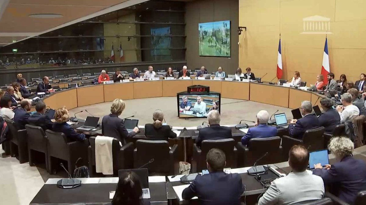 Budgéter, à un moment, c’est choisir. Nous, au SNALC, nous pensons qu’il faut choisir l’ #école de la République qui, contrairement à ce qu’on peut entendre, n’a pas été privilégiée, et cela s’en ressent sur les conditions de travail snalc.fr/audience-rentr…