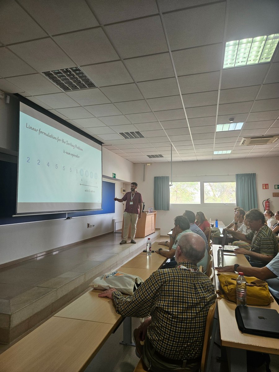 Alberto Torrejón Valenzuela tweet media