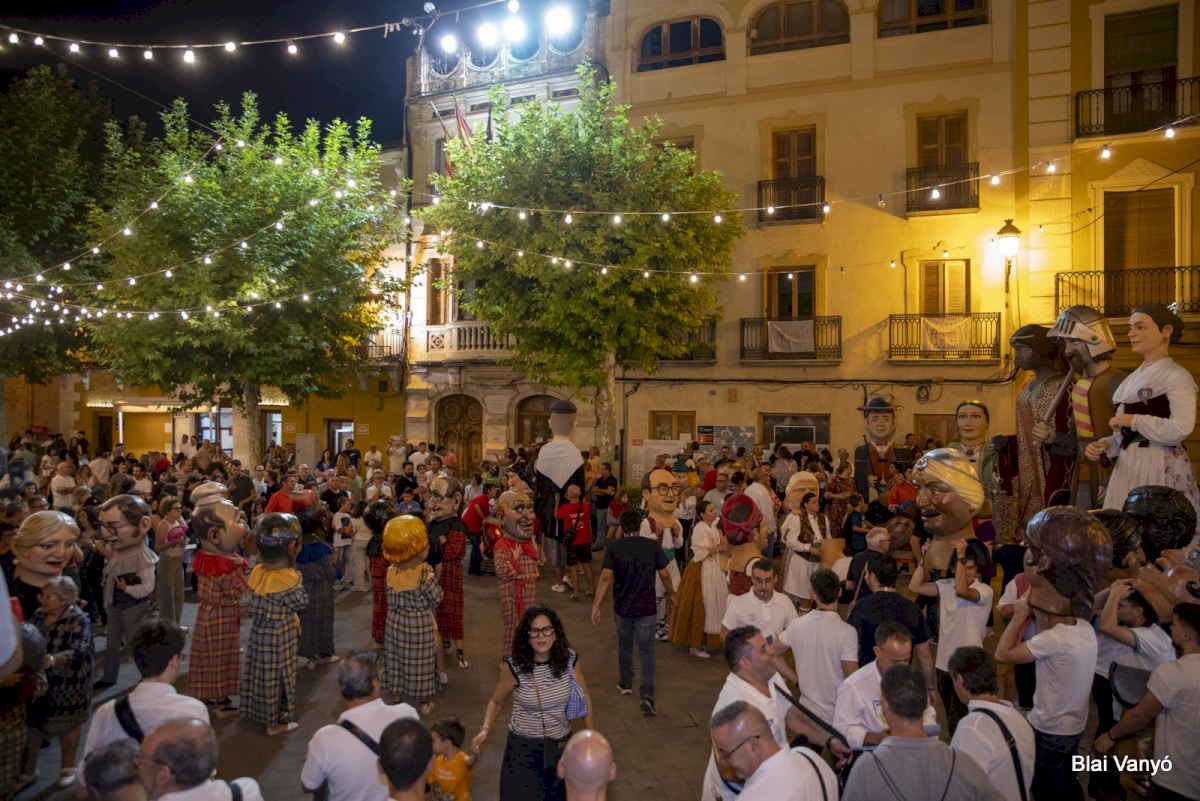Xicotets i Grans tweet media