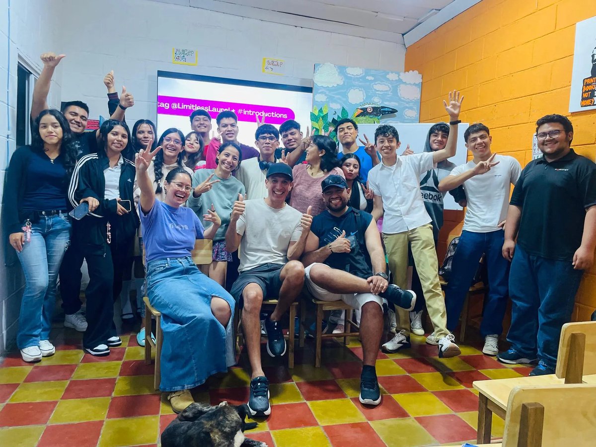 𝗨𝗽𝗱𝗮𝘁𝗲 𝗳𝗿𝗼𝗺 𝗘𝗹 𝗦𝗮𝗹𝘃𝗮𝗱𝗼𝗿 🇸🇻  

Bitcoin Berlin is a superb example of Bitcoin adoption in action!

The new Berlin Bitcoin Center is open daily, teaching youth, guiding merchants, and fueling a true circular economy. Grassroots adoption, one sat at a time.