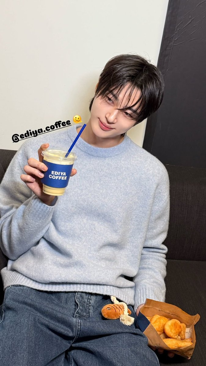 #액막이붕어빵_출시기원 제발 저요 진짜 저요 정말 저요 너무 저요 매우 저요 완전 저요 진심 저요 그냥 저요🥹🤍
