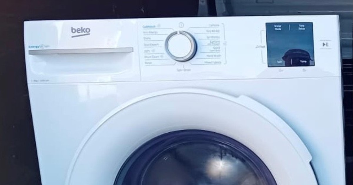 KeyCommunityNE's tweet image. 🧺✨ One of our YP moving into their first home was over the moon to receive a preloved washing machine generously donated by a supporter 💛

 #KeyCommunity #FreshStart #CommunitySupport #NewBeginnings #IndependentLiving