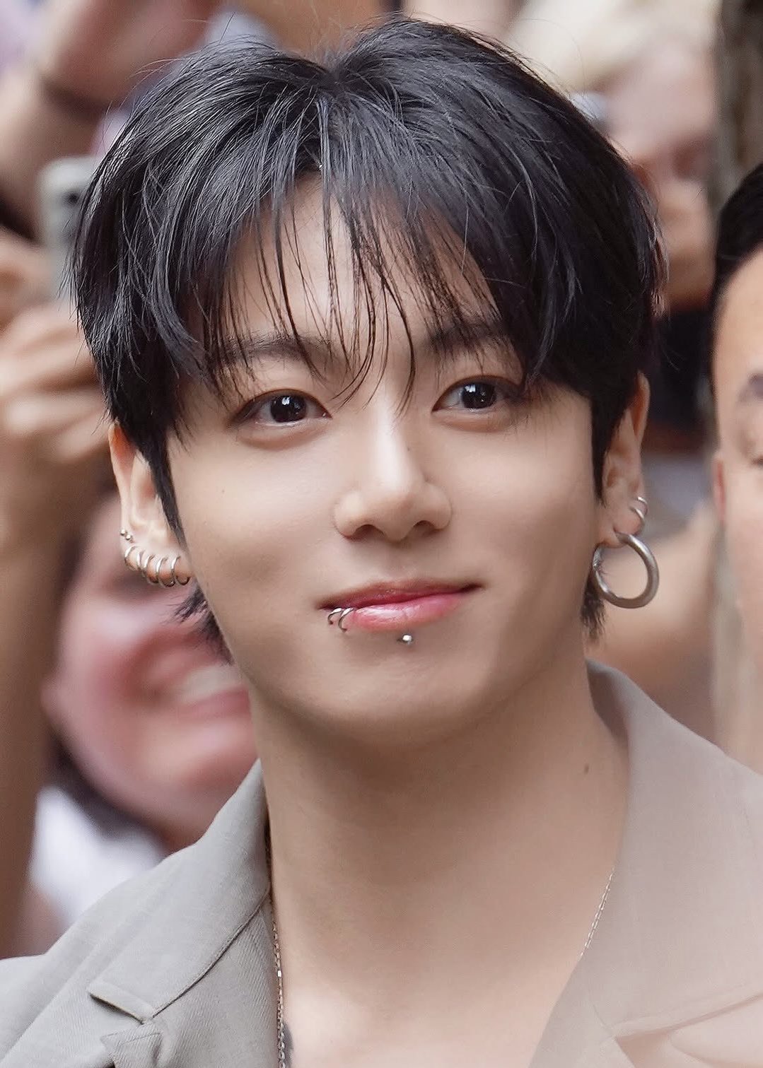 ジョングク - Search / X