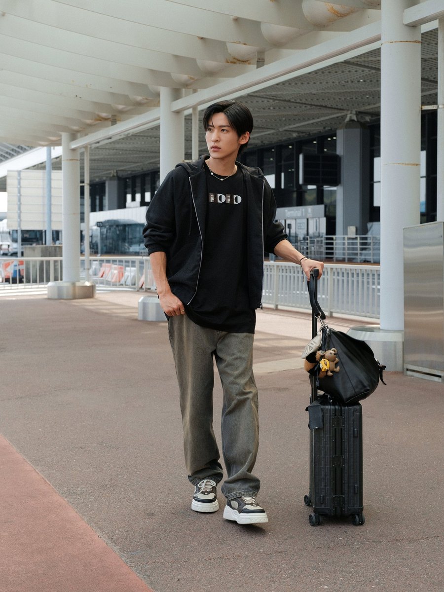 ❣️FENDY 新品レアニット❗️限定 コラボ FENDI JAPAN (@FENDI_JAPAN) / X