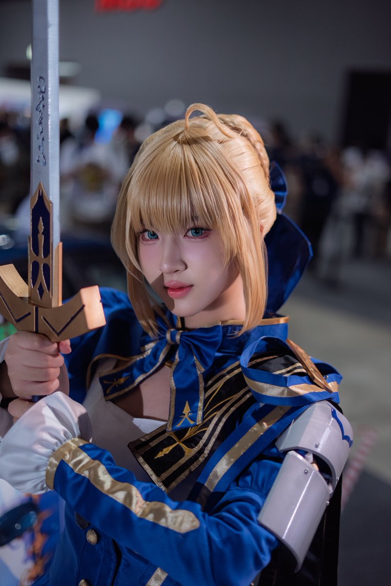 CosplaysNaT's tweet image. Honkai: Star Rail: Saber
Cosplayer: Nana ニャー

Full Video that I took at the event: youtu.be/D6OBaUrL97U

Any tip will help a lot.
ko-fi.com/cosplaysnat

#cosplay #hoyofest #hoyofest2025 #hoyoverse #honkaistarrail #starrail #hsr #saber #fate #fatecollab