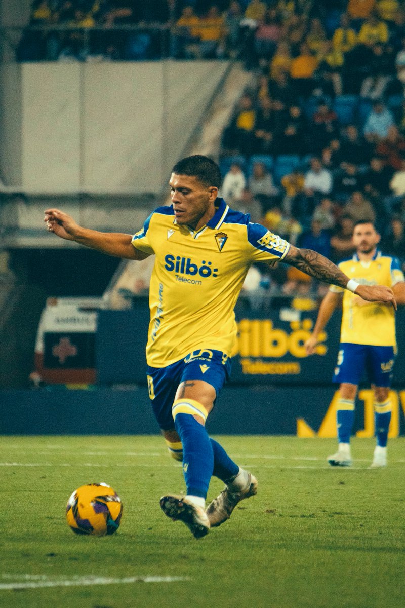 Desde la @fpcadistas queremos mostrar nuestro apoyo a UNO DE LOS NUESTROS, está pasando momentos muy difíciles y es el momento de estar junto a el para que se recupere y volver a disfrutar de sus goles. 💙💛💙💛ANIMO BRIAN 💙💛💙💛 #unidosparaseguircreciendo