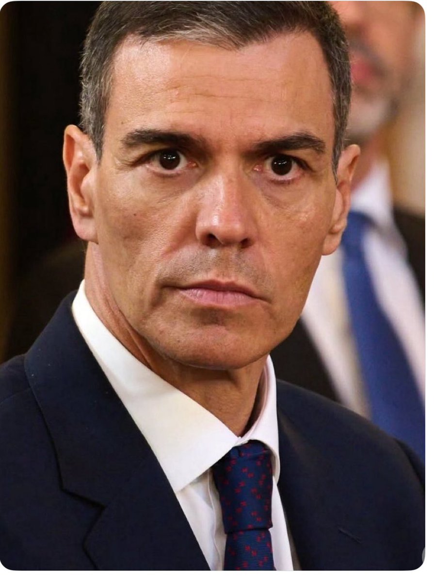 Tal y como van las cosas, a Sánchez lo sacan de la Moncloa los Geo’s o el Samur.