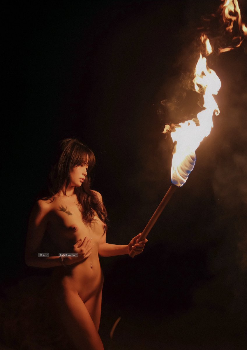 黄推福利内容 - 三文鱼头的精彩图片 福利姬三文鱼头分享的黄推图片2 - 网红私拍内容