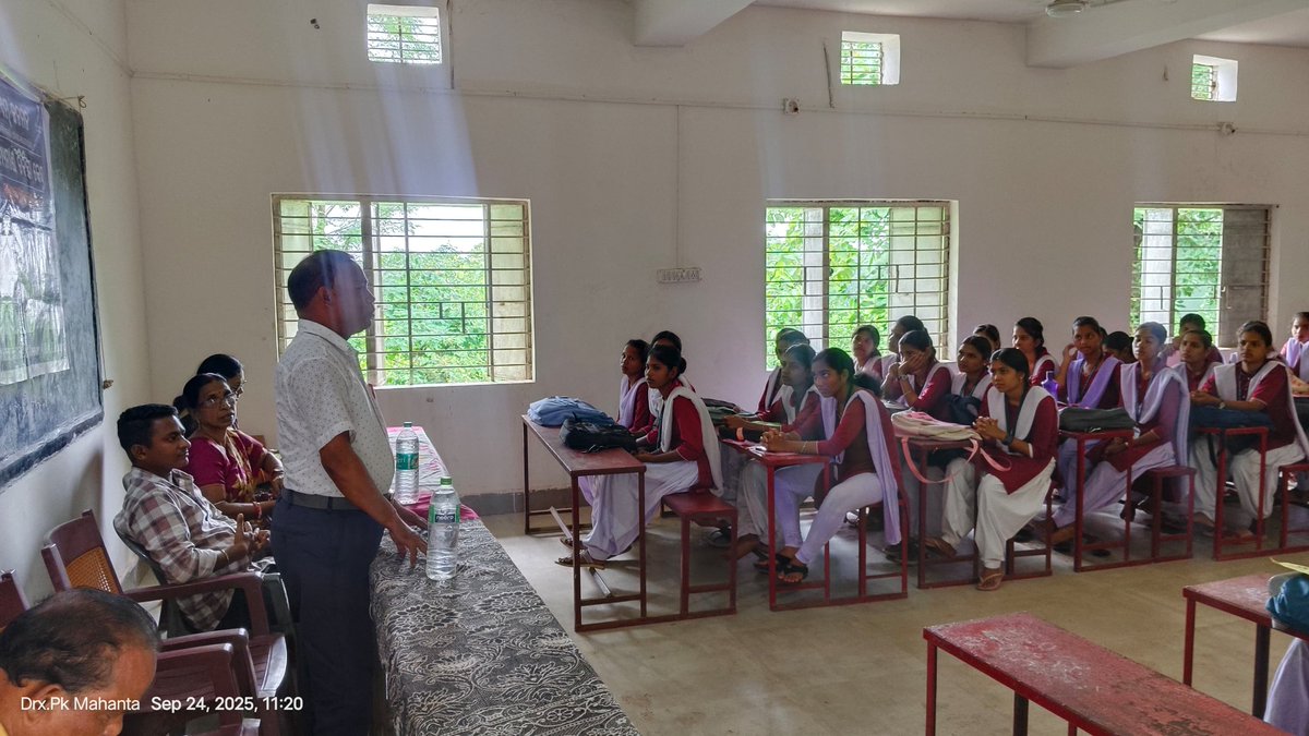 SiddharthNPaul's tweet photo. Awareness Activity At Barkote College, Barkote, Deogarh By MHU  - Arogya Plus Team Dated 24.09.25 On Behalf Of Swasth Nari Sashakta Parivar Aabhiyan

#SwasthNariSashaktParivar https://t.co/Rqr6Flt0wn