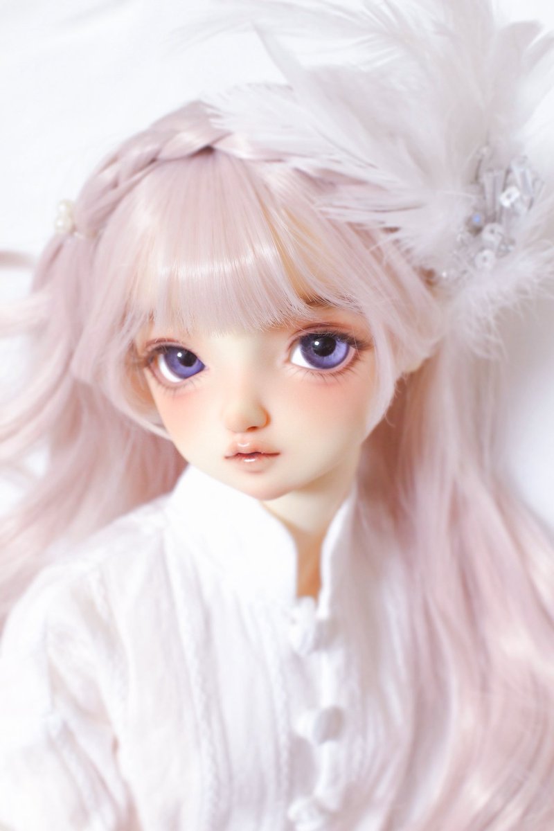 bubbIe_u_u's tweet image. 텅 빈 계정에 인형 심기🌱