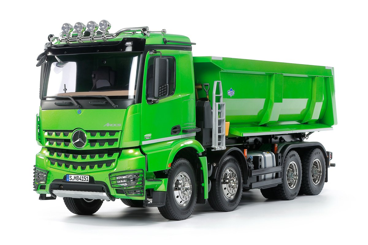 Who wants Candy?!
Mercedes Arocs 4151 Tipper Candy Green (47523) arrives in November.  

Pre-painted, making it easier for those not confident to paint, even the interior comes in black.  47 number, which means its a limited release so 1/14 scale truck fans get your orders in!