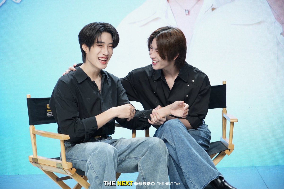 ยิ้มหวานตาขึ้นขีดเลย น่ารักมากกกกก

#TleFirstoneXTHENEXTFriend