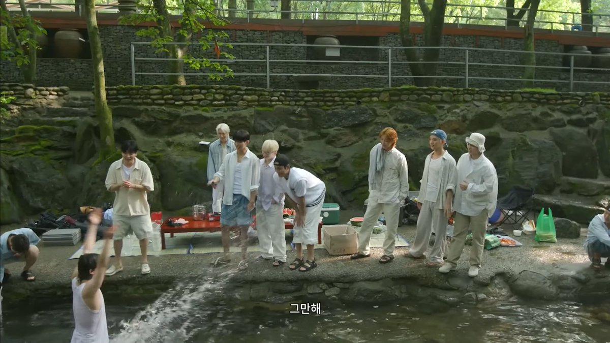 sounds_of_cheol's tweet image. seventeen 🌳🍃