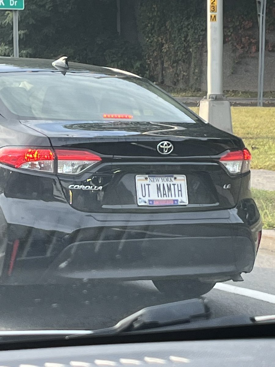 TdotDee23's tweet image. Utah Mammoth license plate and Rochester Americans plate holder, hell yeah #isitOctoberyet?