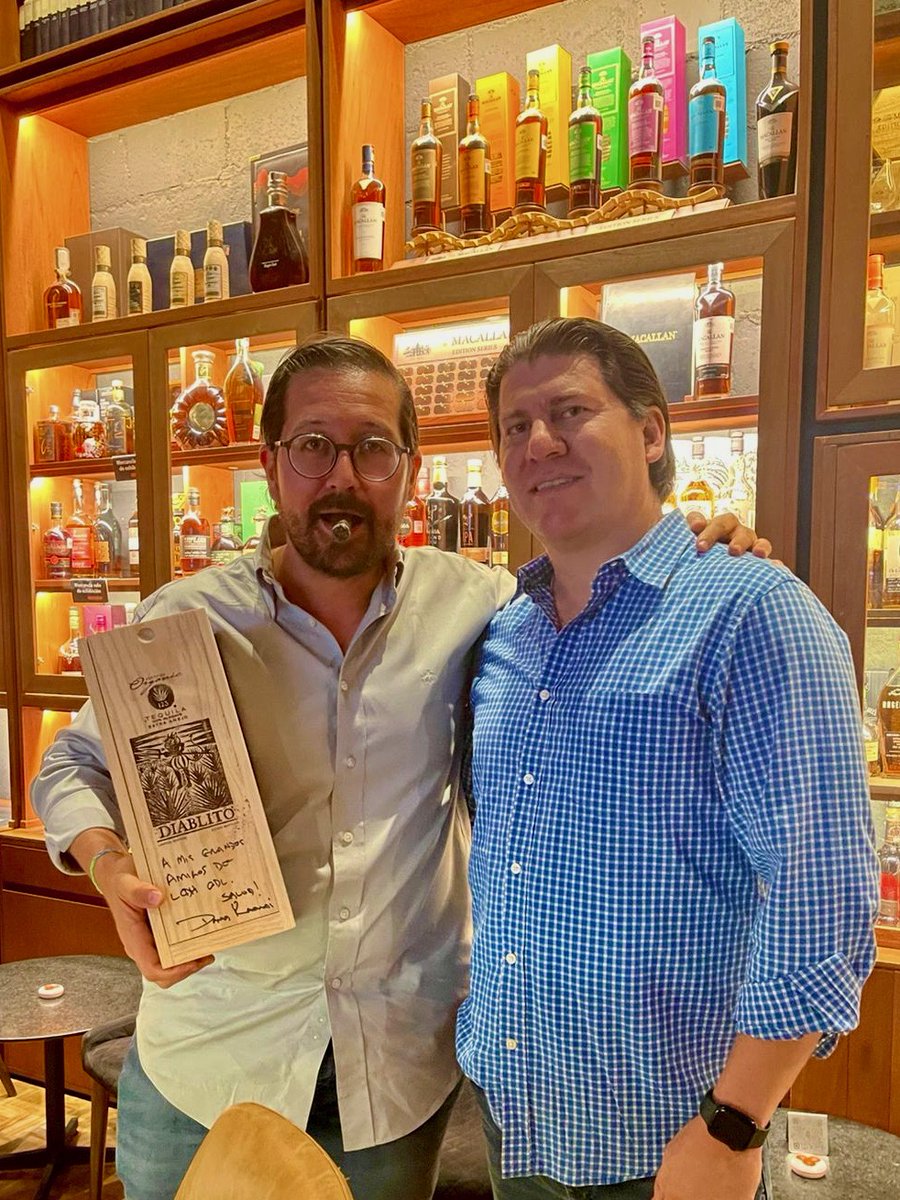 Our Extra Añejo Diablito, the pinnacle of organic tequila, is now featured at Guadalajara’s renowned #lacasadelhabanogdl. A perfect pairing of craftsmanship and prestige. 

#organictequila #123tequila #tequilaman #tequilalovers #luxuryspirits #tequilalife