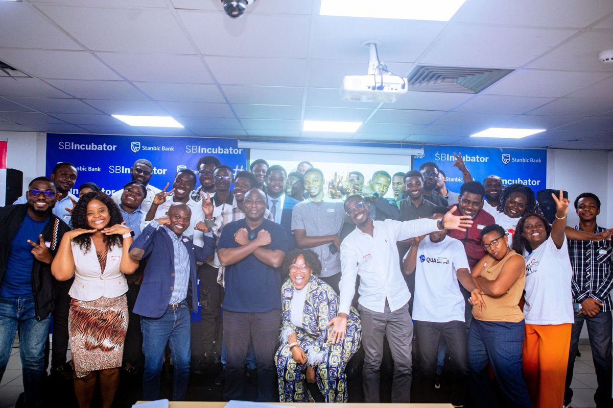 AkwaabaApp's tweet image. 🎉 We’re thrilled to share some exciting news 

Last week, the Akwaaba App team participated in the Startup Grind Accra Pitch Competition, and we proudly took 3rd place among an incredible lineup of startups 🇬🇭

This achievement reflects the hard work, passion, and vision of our…