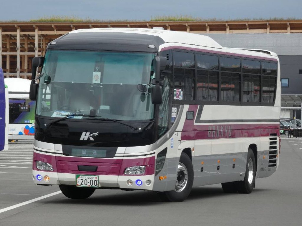 阪急バス 茨木7233（ZAC-LV828L1） 茨木8008（BYD K8 v2.0） 阪急観光