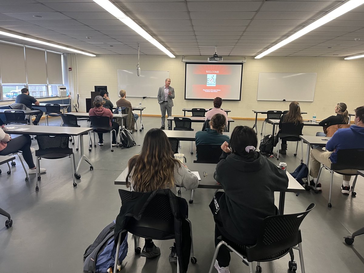 ESU_EXSC's tweet image. For any interested prospective graduate students, we will hosting an open house on Friday 11/14 from 1pm-4pm for our 1 year accelerated M.S. Exercise Science and M.S. Clinical Exercise Physiology Programs. More info and to register for the event:

apply.esu.edu/register/exsc-…